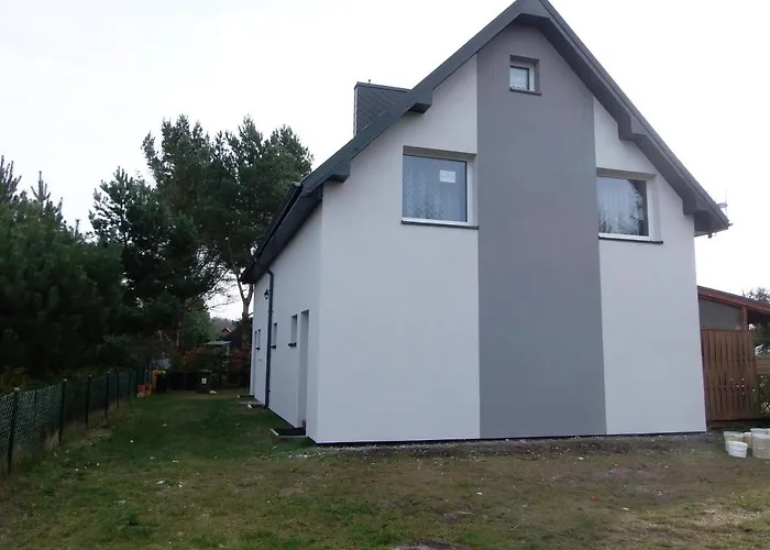 Apartamenty-domy Semesterbostad Lubiatowo (Pomerania)